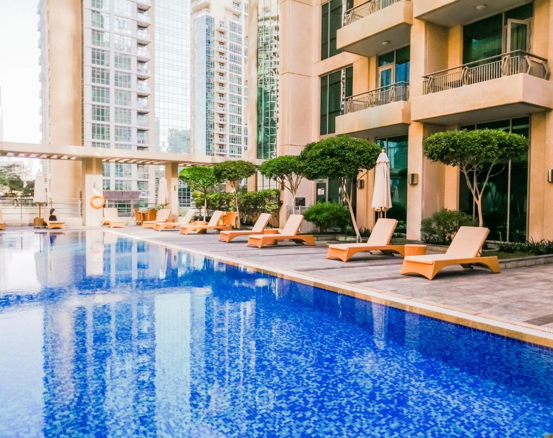 Nasma Luxury Stays - Boulevard Central Tower Дубай Екстериор снимка